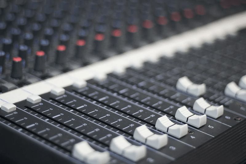 Hi-Fi Audio: What Is It And Is It Worth Investing In? - Auris, Inc