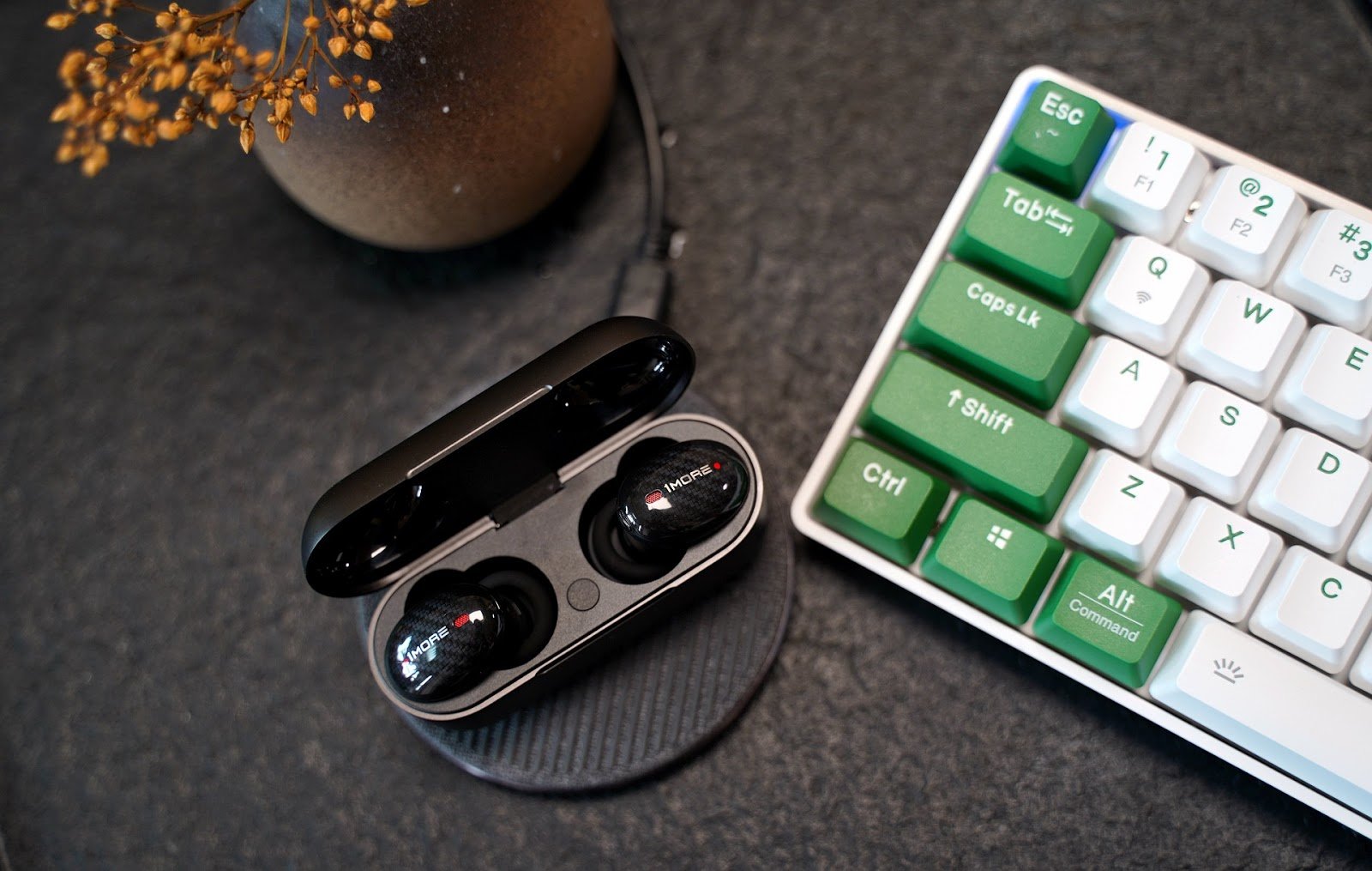 Is Bluetooth or Aux Better for Sound Quality and Convenience? - Auris, Inc
